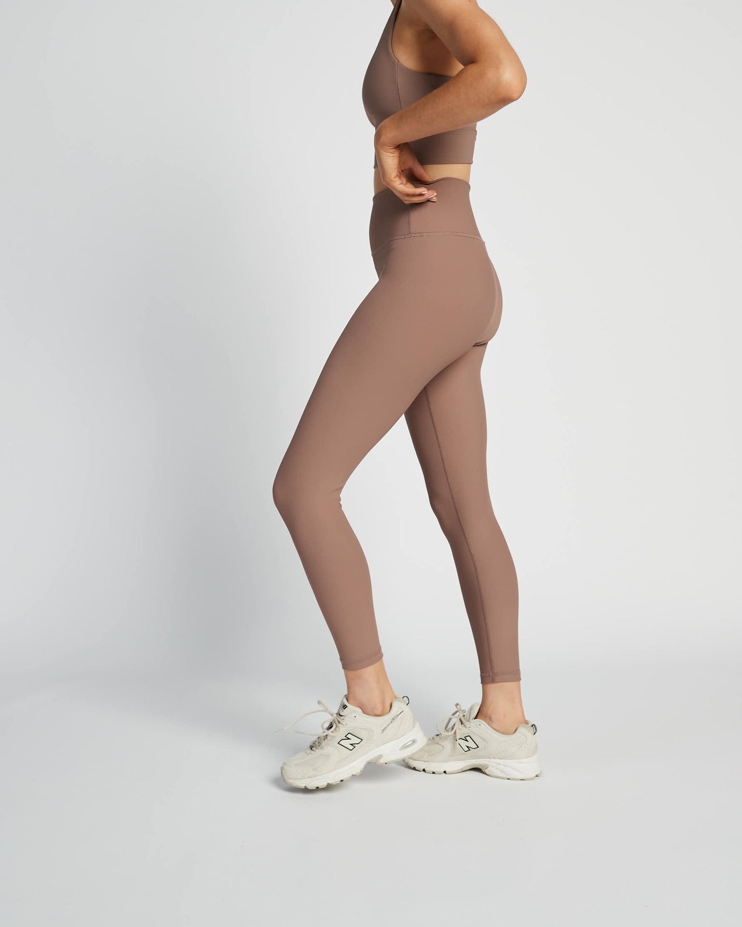 Base Ribbed (Latte) 7/8 Legging