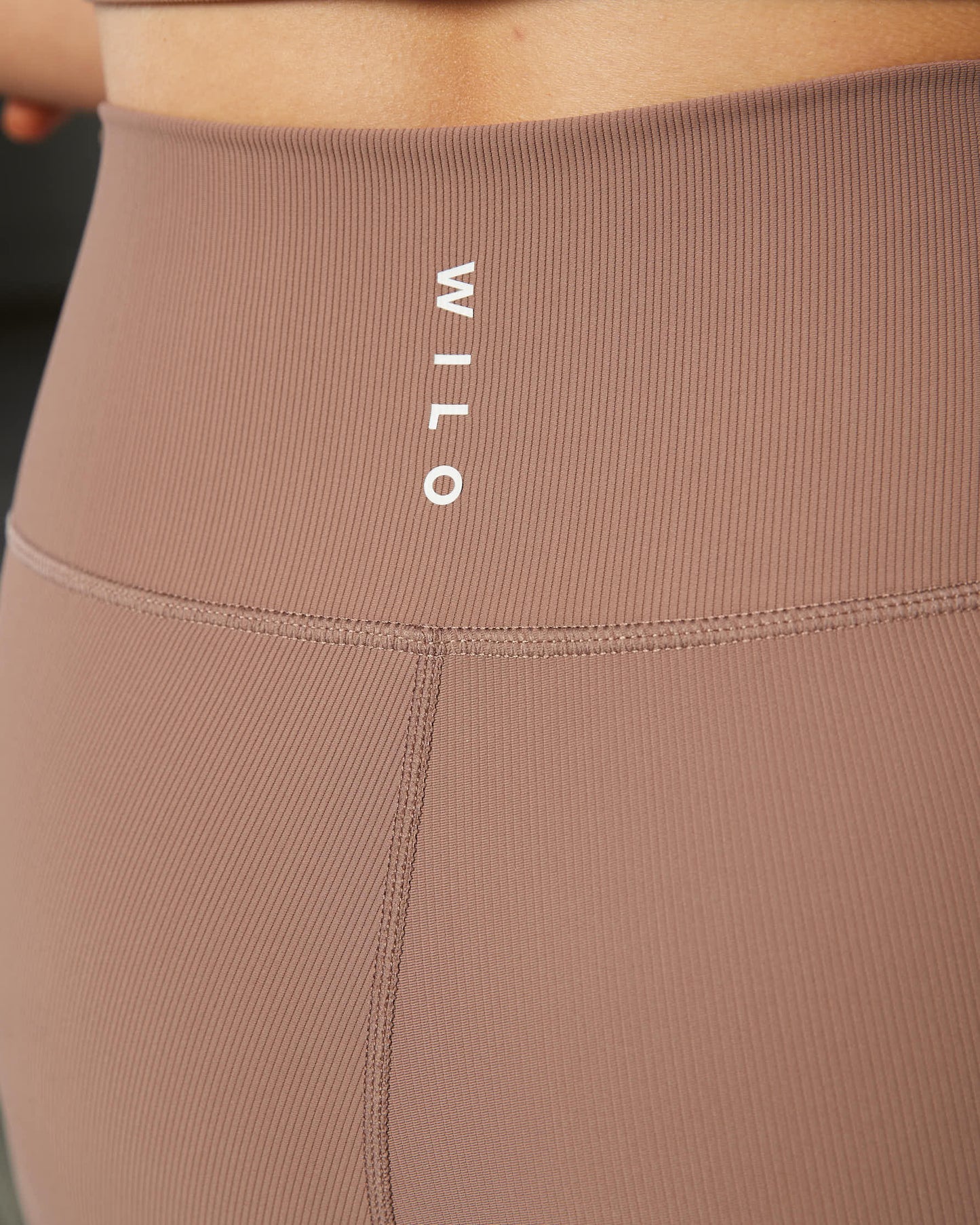 Base Ribbed (Latte) 7/8 Legging